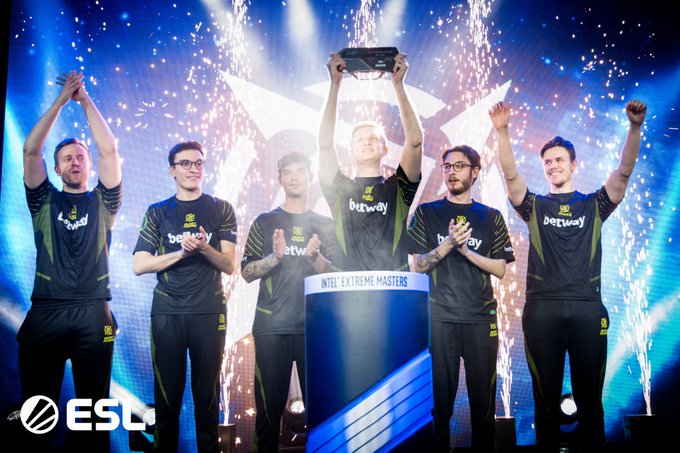 而是在高压 而是在高压