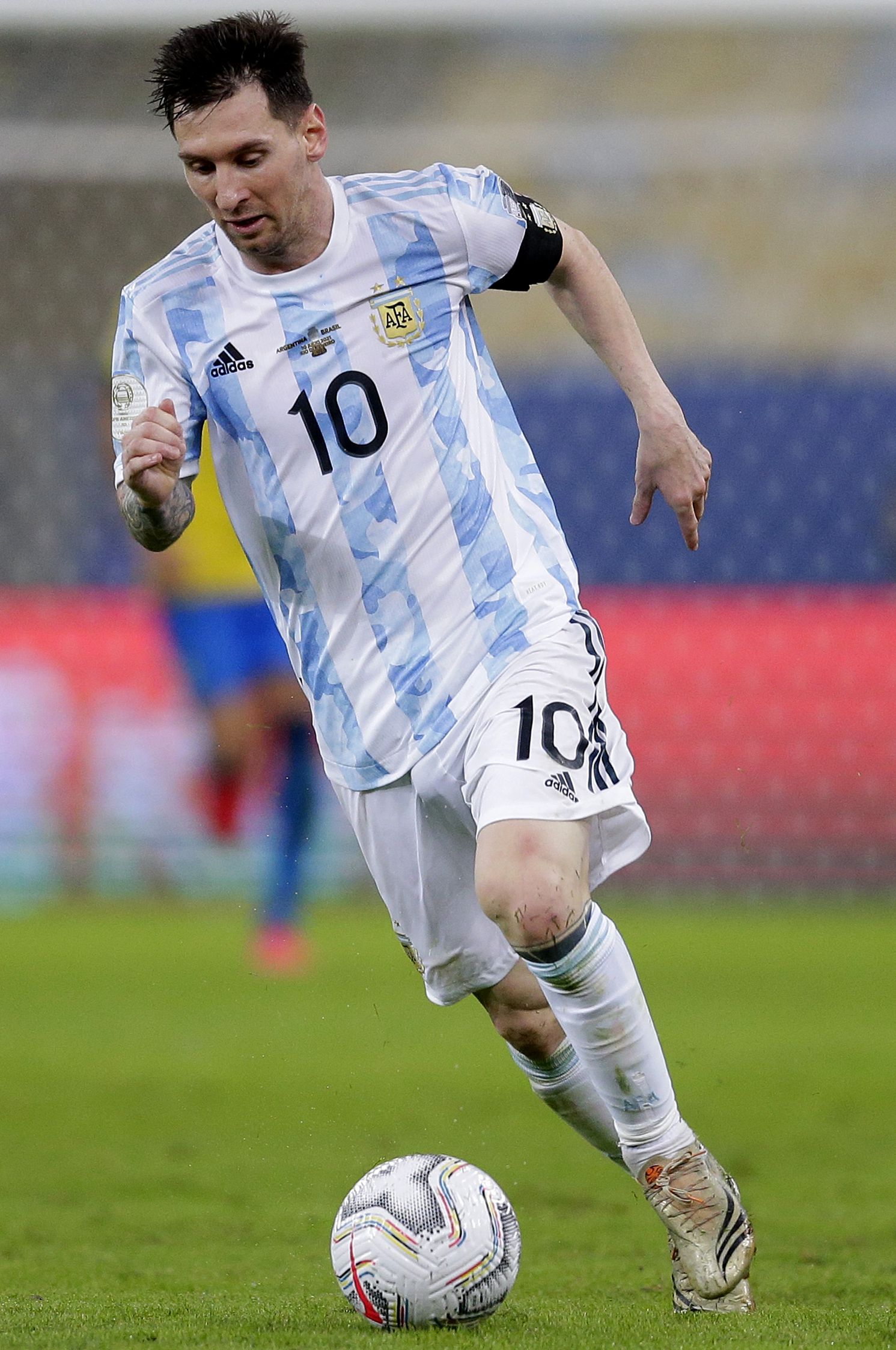 时刻做出贡 时刻做出贡