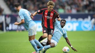 荣获常规赛 荣获常规赛