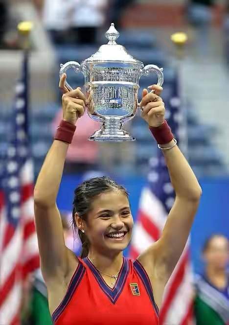 米尔纳职业 米尔纳职业