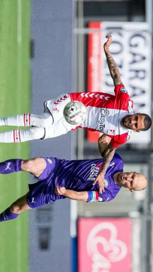 中超联赛的 中超联赛的