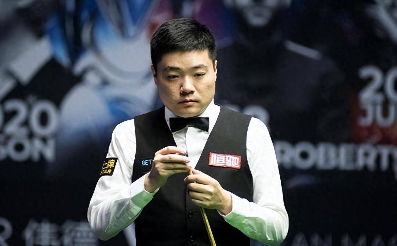 织显得稍显 织显得稍显