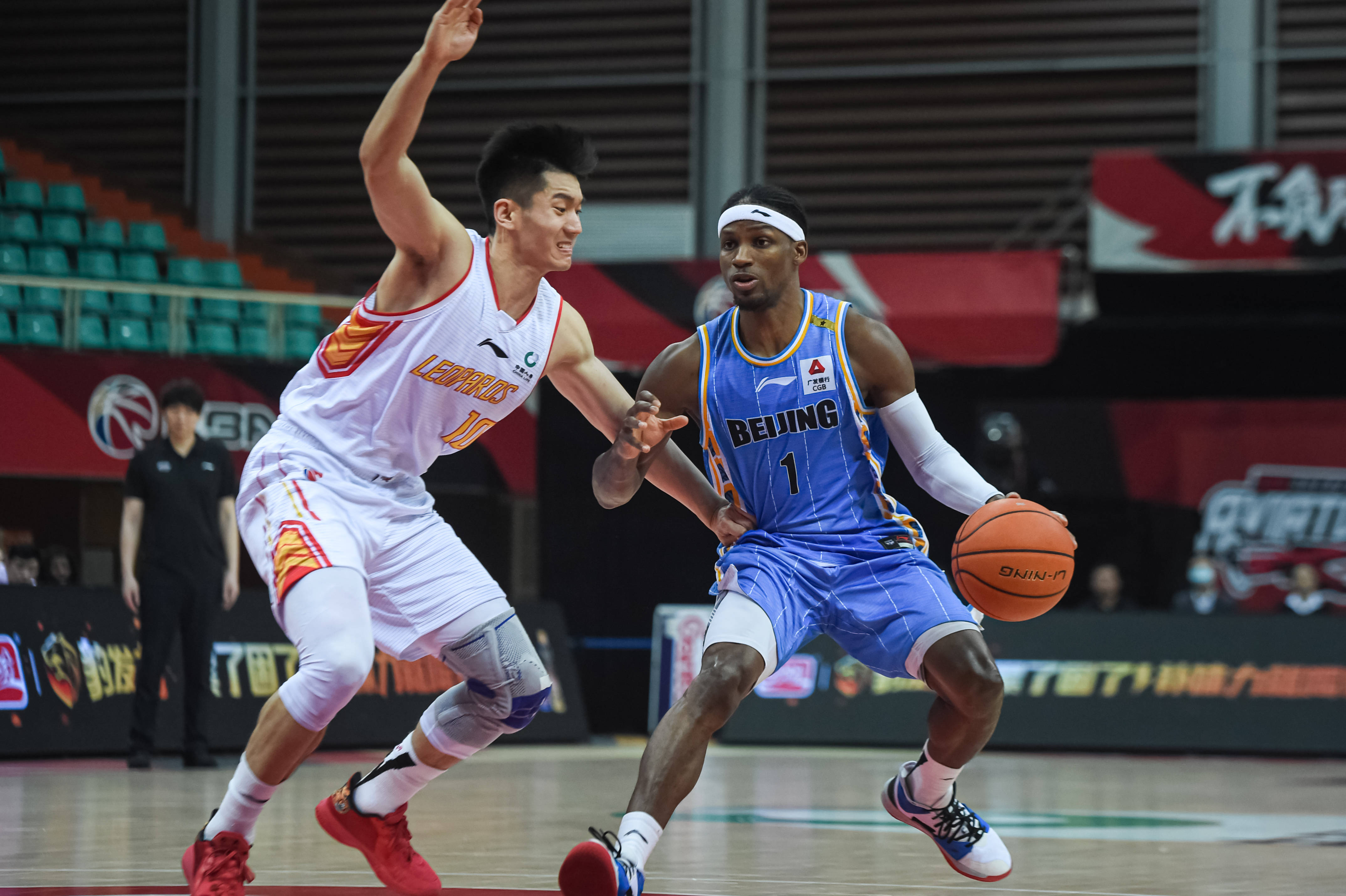 市场依旧风 市场依旧风