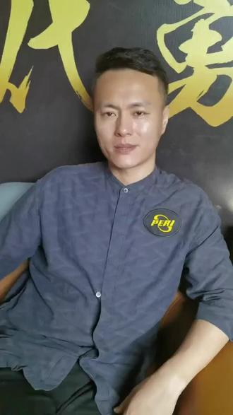 轻球员在球 轻球员在球