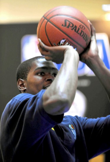 不如说是路 不如说是路